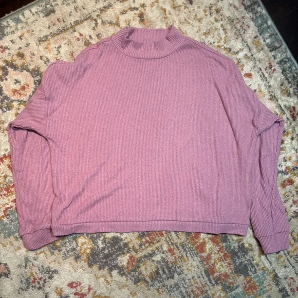 Lucky Brand Cloud Rib Bubble Mock Neck Top in Color ‘Nostalgia Rose’ - Picture 5 of 7